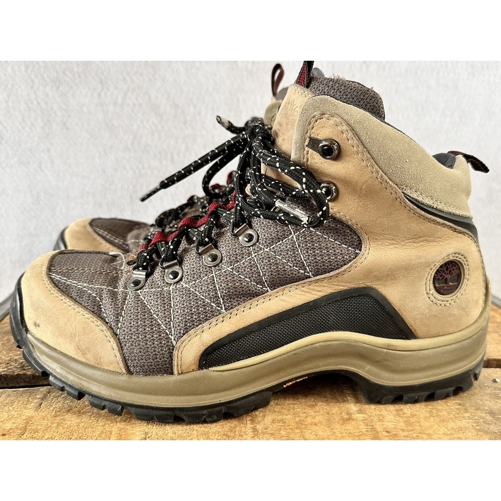 Timberland Hiking Boots Outdoor Brown Leather Waterproof Women’s Sz 9.5